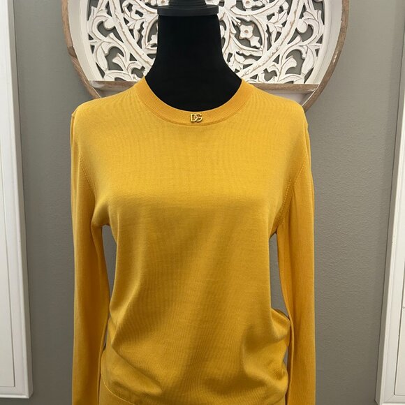 Dolce & Gabbana Sweater Silk Mustard Yellow with DG Accent Thin Knit SZ46/US10 - Picture 1 of 9
